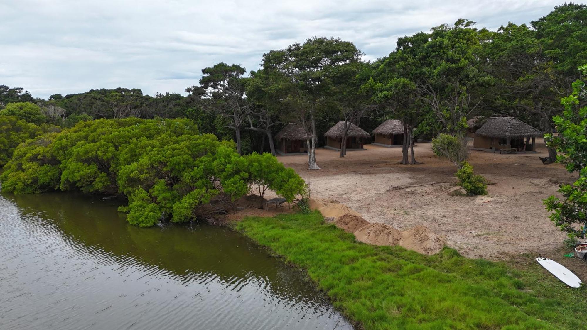 Peanut Farm Surf And Wild Resort - Arugambay Arugam Bay Exterior photo