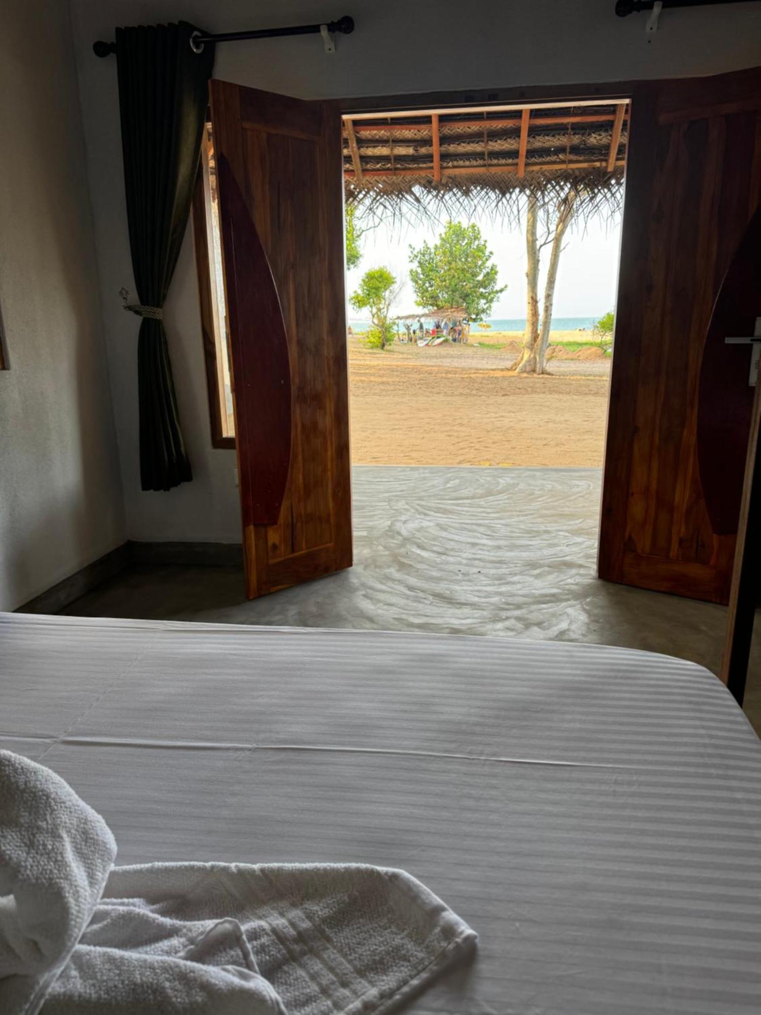 Peanut Farm Surf And Wild Resort - Arugambay Arugam Bay Exterior photo